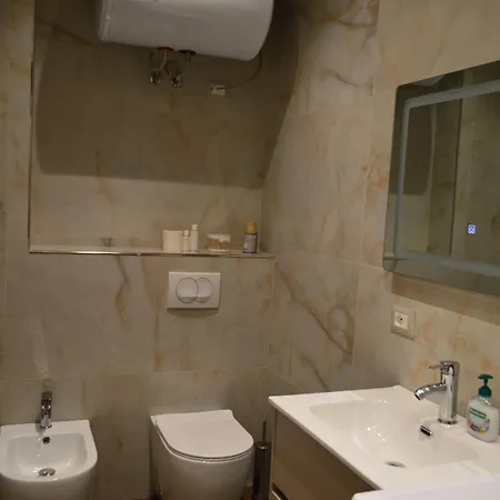 Daire Getaway - Tiran